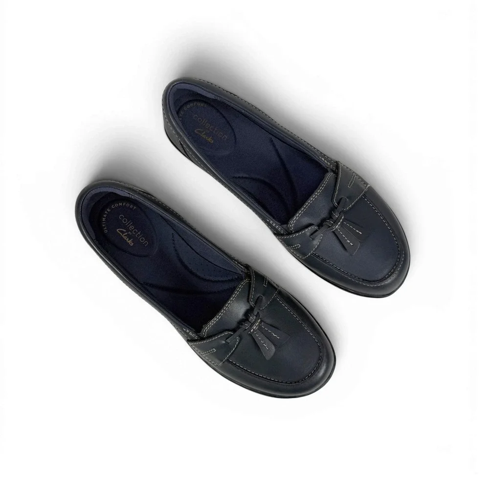 Clarks Ashland Bubble Loafers Womens 7.5 Wide Navy Leather Slip On Tassel